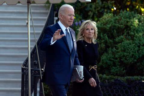 Joe Biden visita Buffalo, luego del tiroteo en el que murieron diez personas