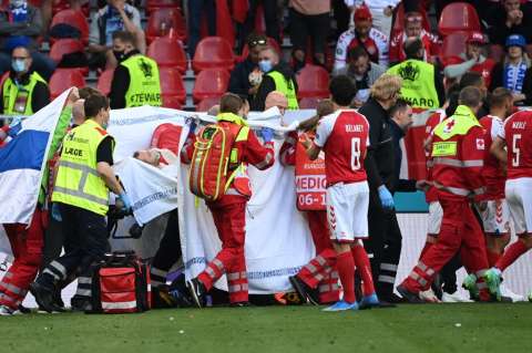 Tras su paro cardíaco, Eriksen regresó a los entrenamientos en Dinamarca