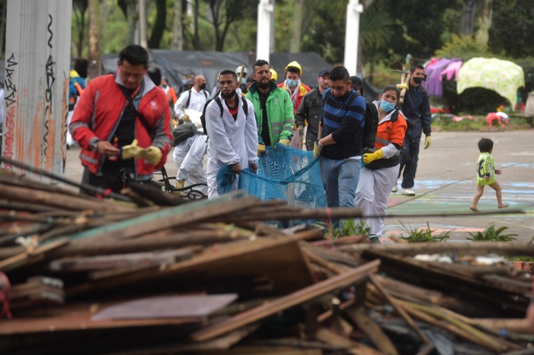 Luego de ocho meses, las comunidades, junto con el gobierno nacional y distrital, llegaron a un acuerdo para un traslado seguro a casas de apoyo.