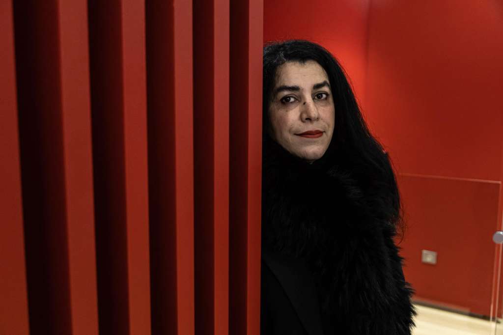 Paris (France), 04/06/2026.- FILE Iranian-born French graphic novelist, illustrator, and film director Marjane Satrapi poses for photographs during International Women's Day celebrations in Saint Ouen, near Paris, France, 08 March 2023. Relatives released a statement announcing she had “died of sadness” after the death of her husband, the Swedish producer Mattias Ripa. (Francia) EFE/EPA/CHRISTOPHE PETIT TESSON
