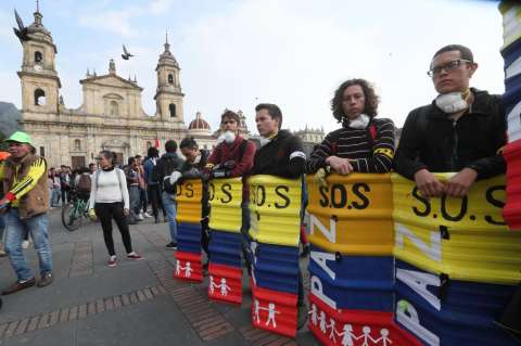 Siete universidades suspenden el paro
