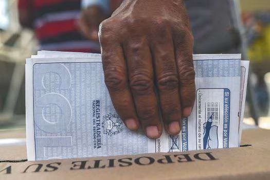Los comicios regionales serán el próximo 29 de octubre.