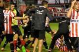 Asociación del Fútbol Argentino, "preocupada" tras gresca en clásico platense
