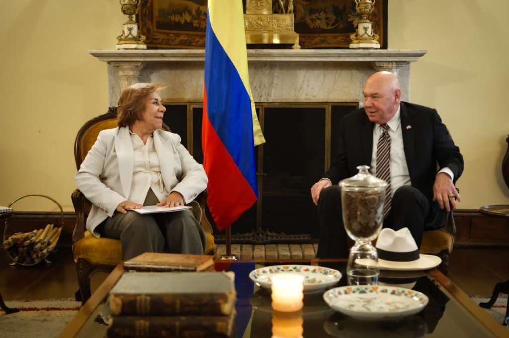 Reunión Cancillería y Embajador encargado de Estados Unidos.