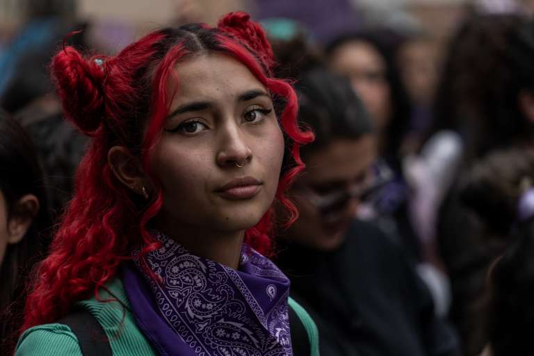 Marchantes que salieron a las calles este este sábado 8 de marzo desde la Calle 45 con carrera Séptima hasta la Plazoleta del Concejo de Bogotá en el marco de la conmemoración del Día Internacional de la Mujer