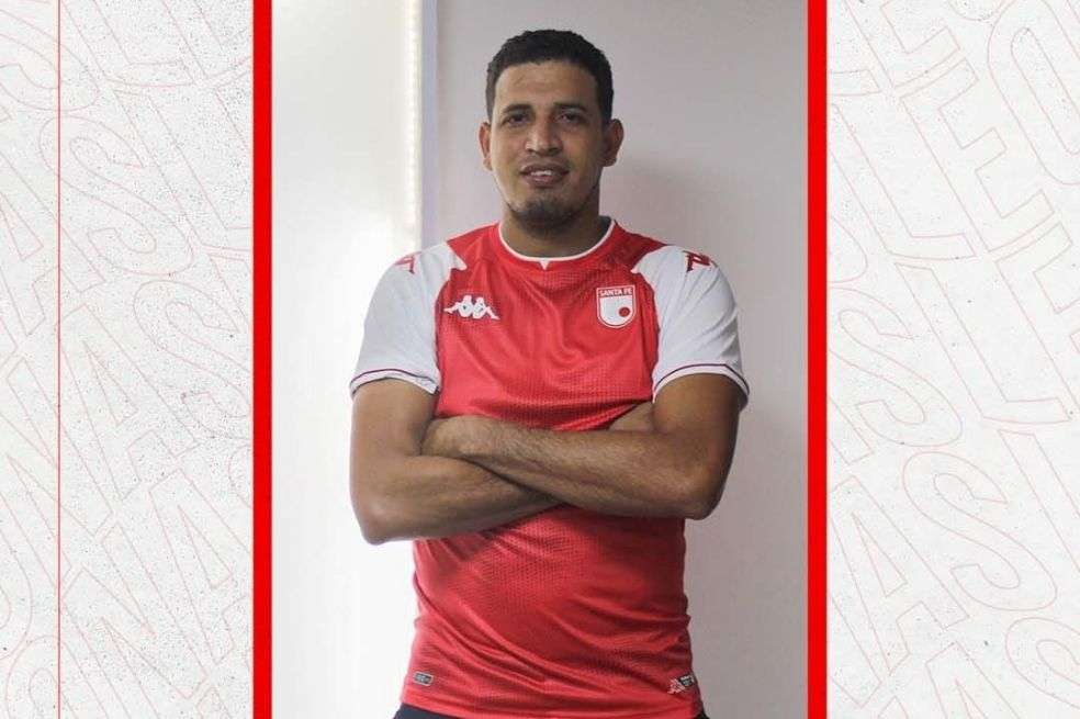 Omar Rodríguez es presentado como nuevo timonel de las leonas.