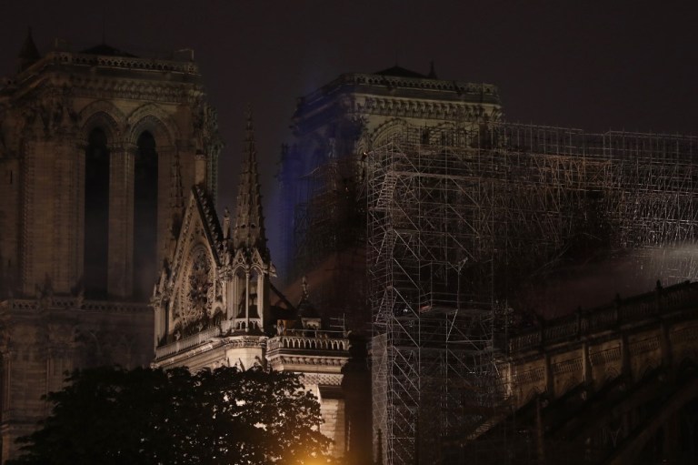 En vivo: "Incendio en la catedral de Notre-Dame está controlado": Bomberos