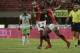 Cúcuta ganó y sacó a Santa Fe de los ocho