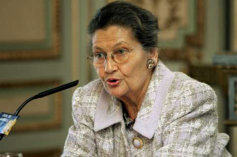 Muere Simone Veil, impulsora de la despenalización del aborto en Francia