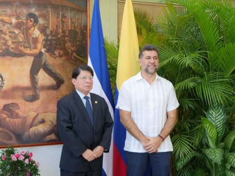 Los detalles del fallo contra el embajador León Fredy Muñoz por narcotráfico