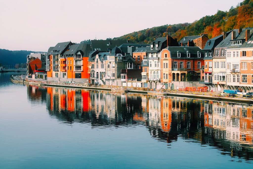 Dinant es un coqueto pueblo de Bélgica situado en la región de Valonia.