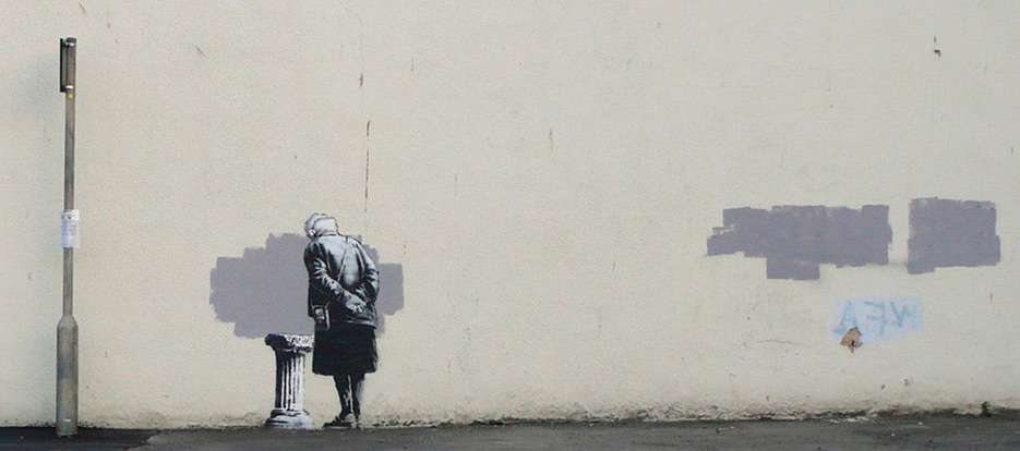 Bansky hace su aparición en medio del Trienal Folkestone
