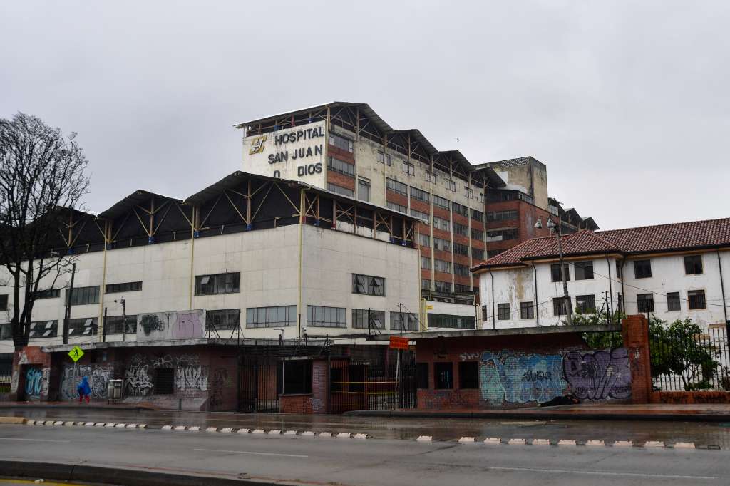 Fachada de este hospital