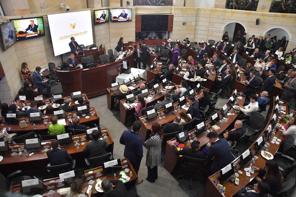 Plenaria del Senado para elegir la mesa directiva del 2022-2023, de esa corporación.
