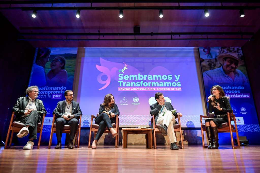 Panel sobre el balance del Acuerdo de Paz.