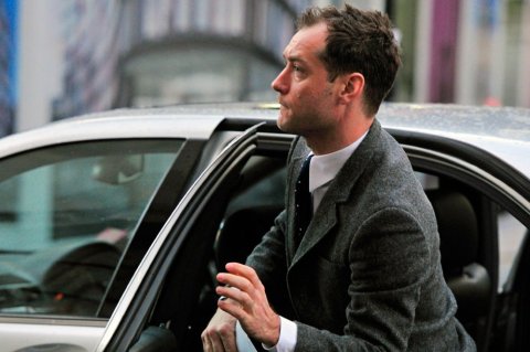 Jude Law, traicionado por un familiar cercano