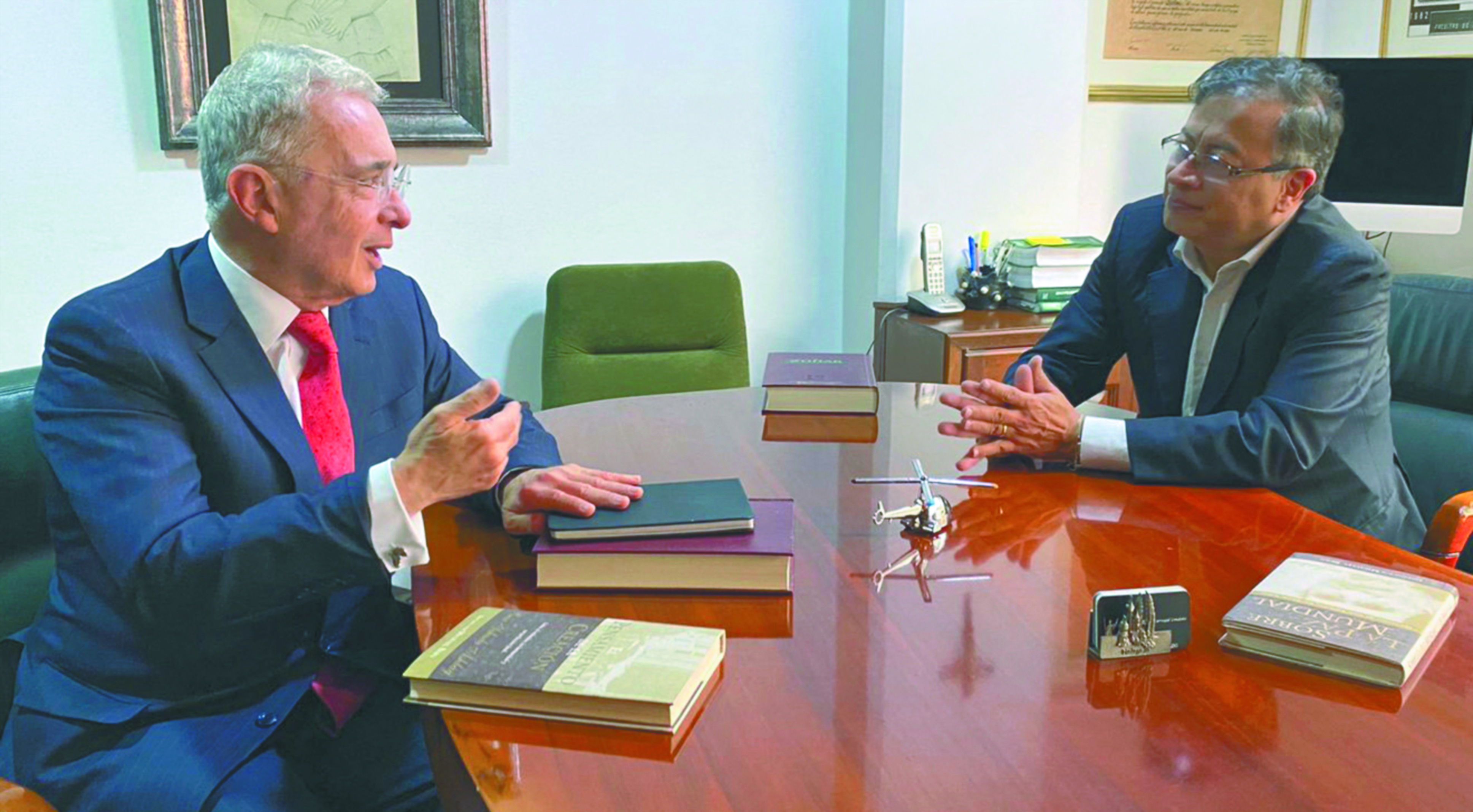 El pasado miércoles 29 de junio, Gustavo Petro y Álvaro Uribe se reunieron en el marco del gran acuerdo nacional propuesto por el presidente electo del Pacto Histórico.