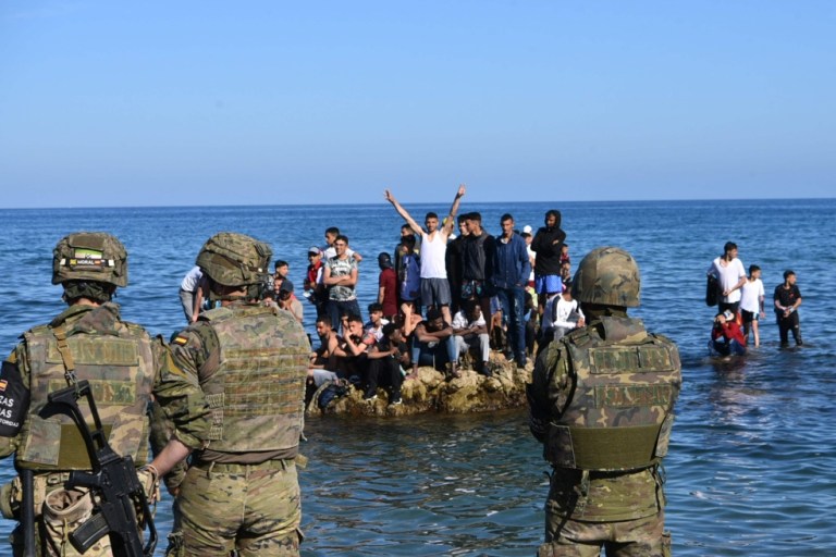 Migrantes Marruecos-.España, ceuta 2021
