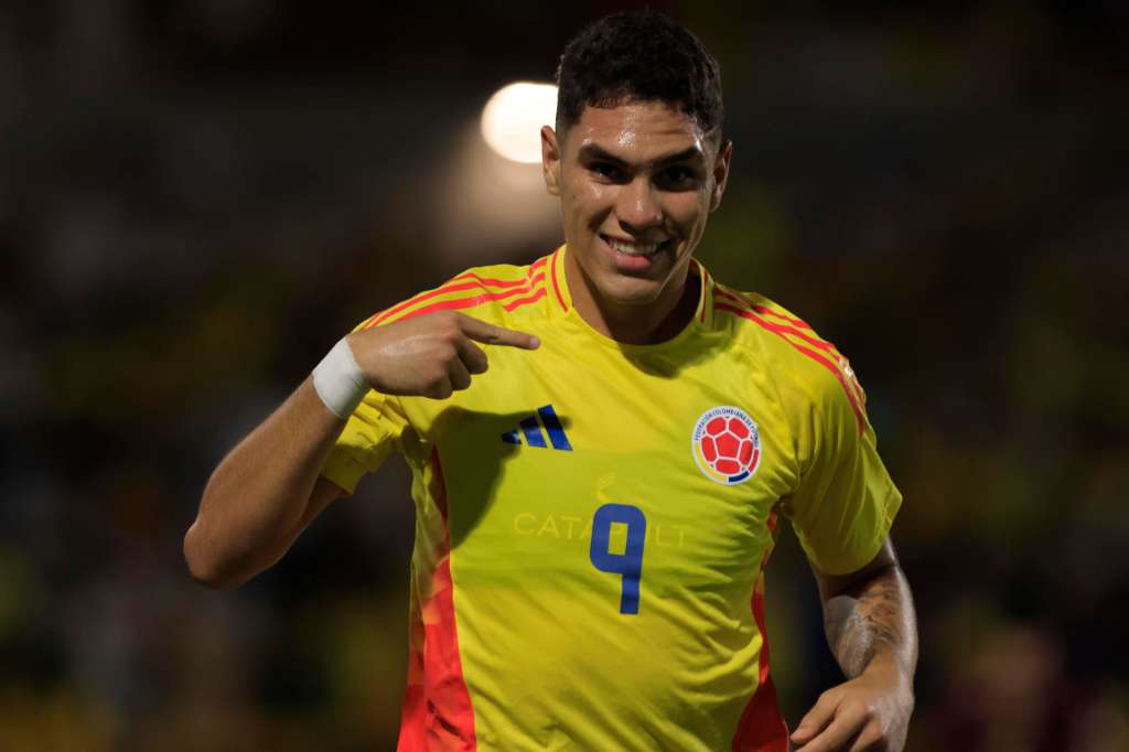 Santiago Londoño of Colombia celebrates a goal in a South American U-17 Championship match between Colombia and Venezuela at the Jaime Morón stadium in Cartagena, Colombia, 09 April 2025. EFE/ Ricardo Maldonado Rozo