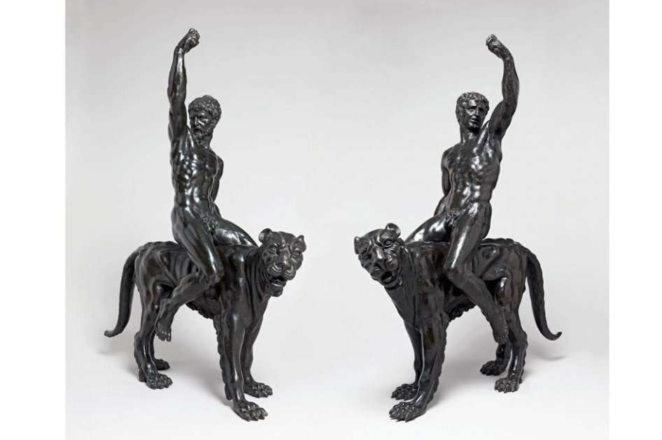 Dos estatuas de bronce de un metro de altura que muestran a dos hombres sobre unas panteras podrían ser obra del italiano Miguel Ángel, según informó hoy un equipo de investigadores de la Universidad inglesa de Cambridge. / Efe