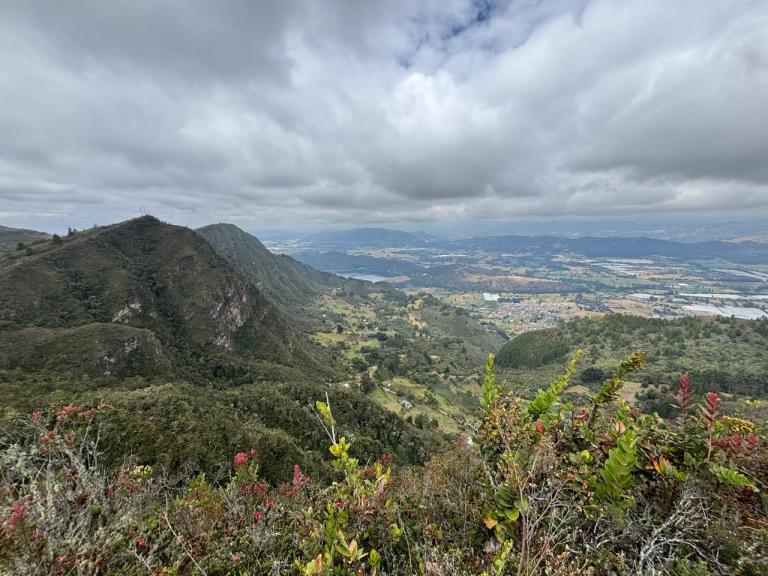 Caminata en Las Tres Viejas: duración, recorrido y consejos clave