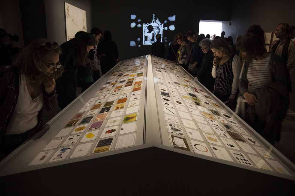 Perspectiva del pabellón central de la Bienal de Venecia, llamado el Palacio Enciclopédico, donde se aprecia la obra de José Antonio Suárez Londoño con la curaduría de Massimiliano Gioni. / Cortesía - Miguel Suárez