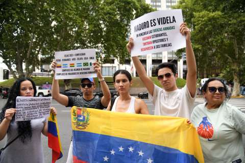 Piden a la DEA detener a  Maduro en su visita a la cumbre de la Celac en Argentina