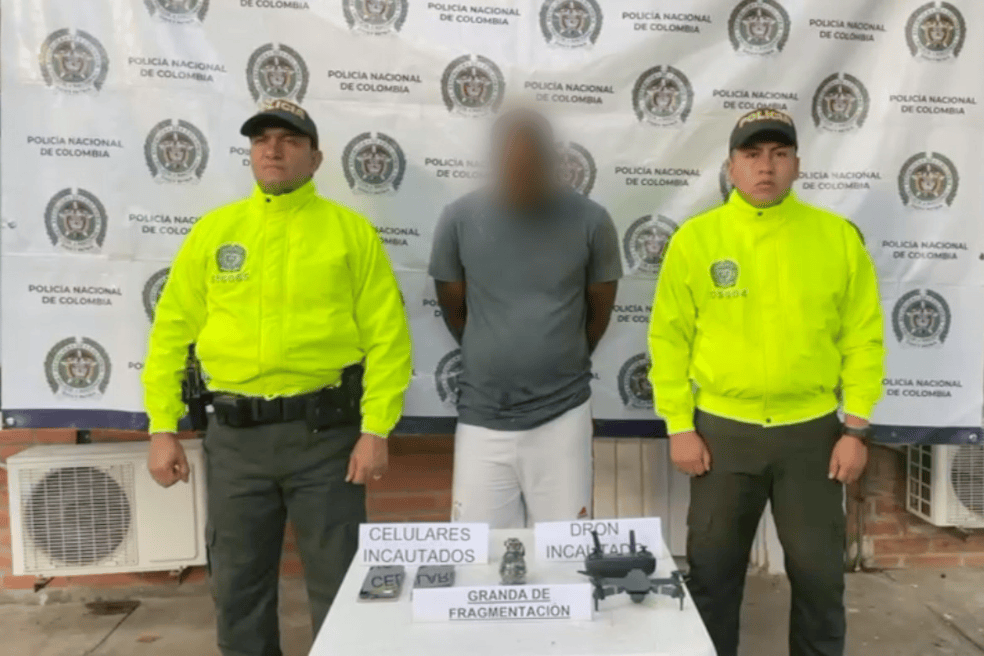 Capturan a operador de drones y explosivos de disidencias de las Farc en Cauca