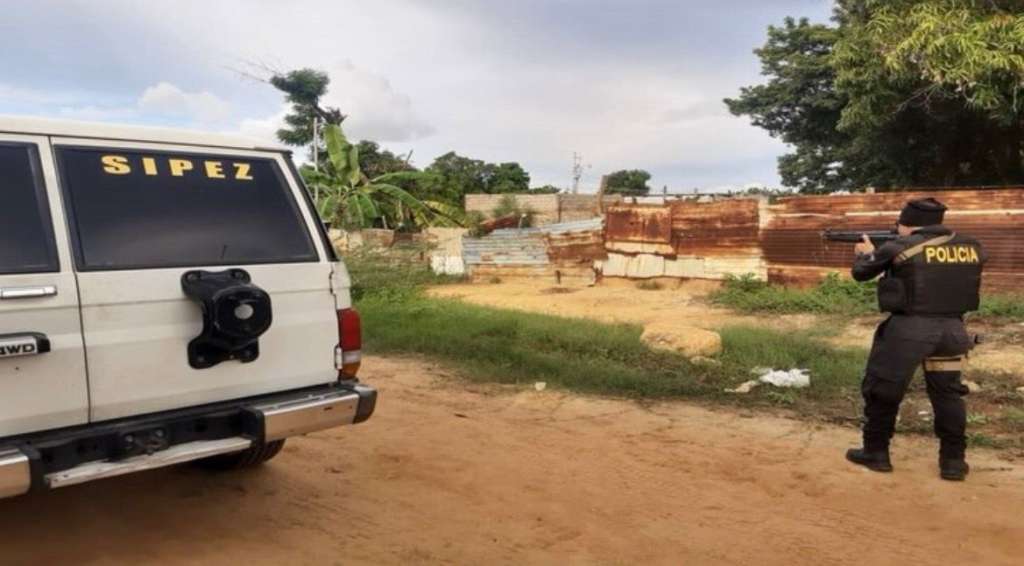 El adolescente era buscado por autoridades colombianas por su presunta participación en el asesinato de dos hermanas en Malambo, municipio del área metropolitana de Barranquilla.