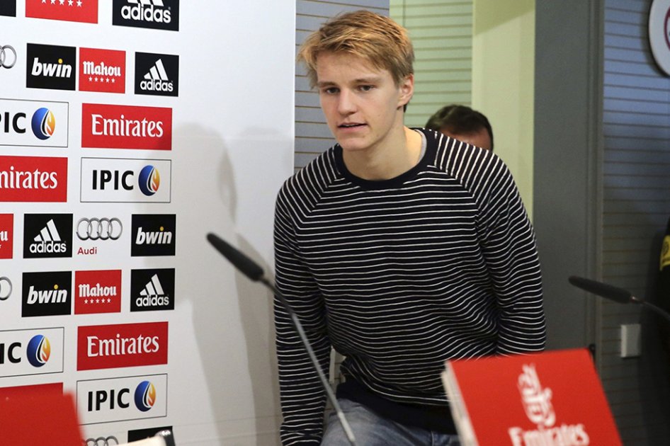 Martin Odegaard, durante su presentación como jugador del Real Madrid. Foto: EFE