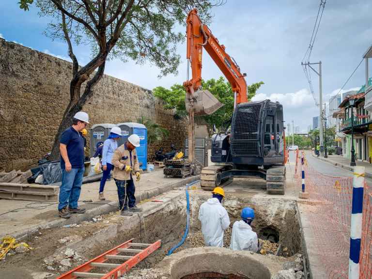 Tensión en Cartagena: Alcaldía aplaza audiencia por el control del agua