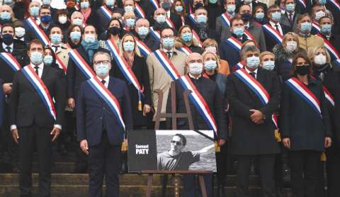 Cuatro menores fueron acusados en el caso de Samuel Paty, profesor decapitado en Francia