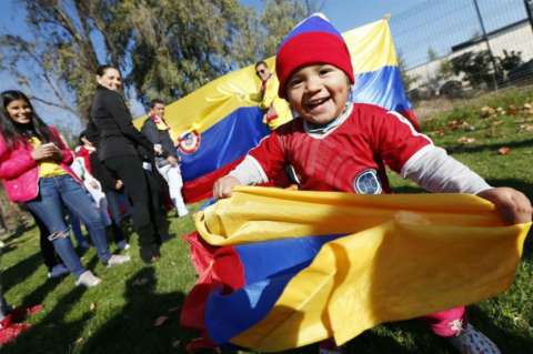 Hinchas colombianos son mayoría en Chile