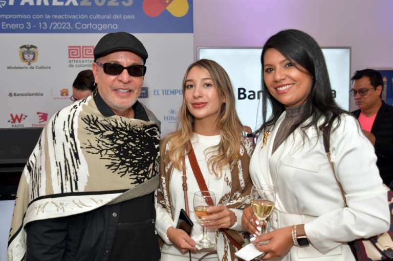 Hernan zajar,  camila villamil. Pamina gonzalez