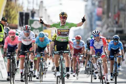 Primoz Roglic es el primer líder del Tour de Romandía, Betancur es quinto