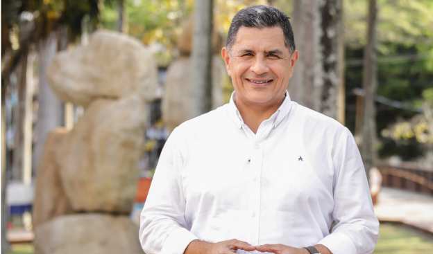 Jorge Iván Ospina menciona sus logros y los temas pendientes para quien quede electo en octubre. / Cortesía: Alcaldía de Santiago de Cali.