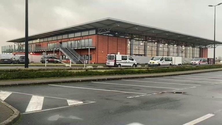 Avión con destino a Nicaragua fue detenido por sospechas de tráfico de personas