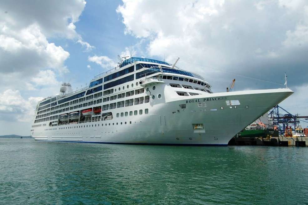 / Pullmantur