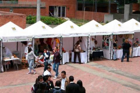 Tercer encuentro de vendedores informales en Bogotá será el 21 y 22 de marzo