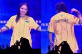 Ana Gabriel vistió la camiseta del Atlético Bucaramanga y celebró su triunfo