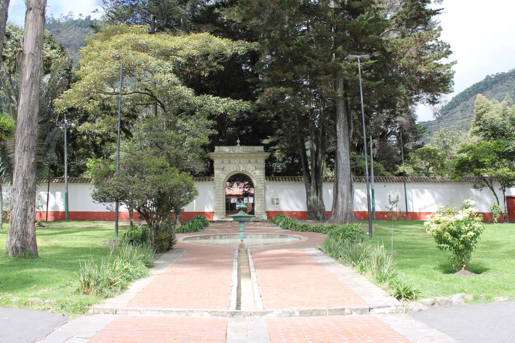 Fachada del Museo Casa Quinta de Bolívar, en Bogotá.