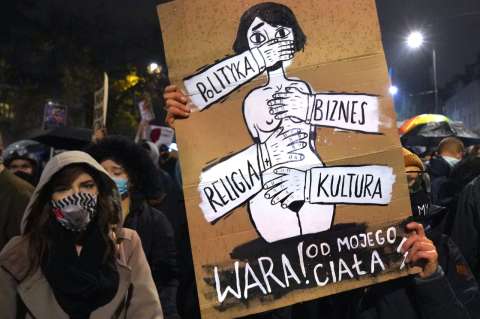 Polonia: Así se viven las protestas en el país luego de una sentencia contra el aborto