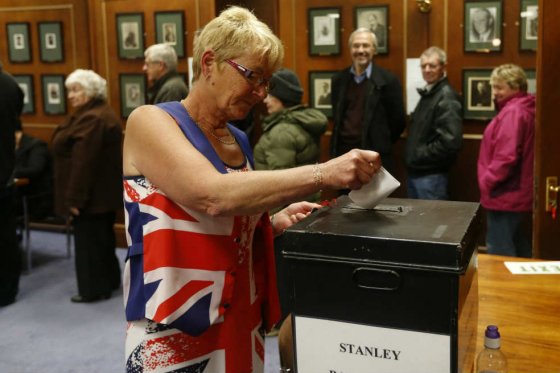 Los habitantes de las Islas Malvinas votaron el referendo.