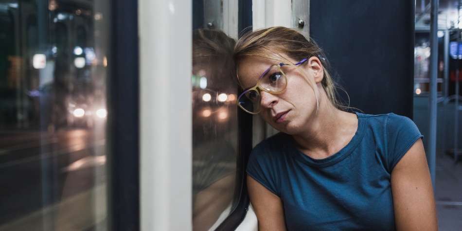 ¿Es machista que las mujeres vayan sentadas en TransMilenio?
