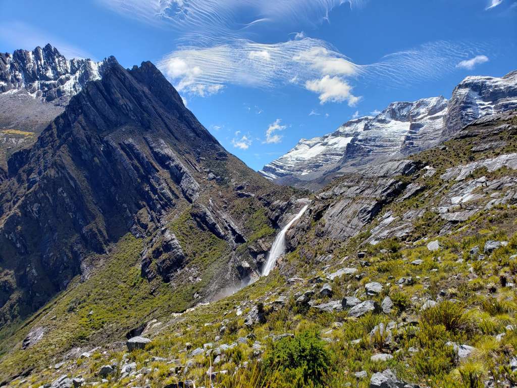 Cascada del río Ratoncito, afluente del río Bojabá. Vertiente oriental de la Sierra Nevada El Cocuy o Güicán./ Jorge Luis Ceballos (2021)