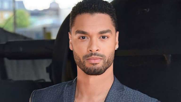 Regé-Jean Page, actor de ‘Bridgerton’, es el hombre más guapo del mundo