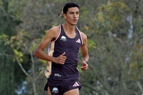 Iván Darío González, la carta de Colombia en la Media Maratón de Bogotá