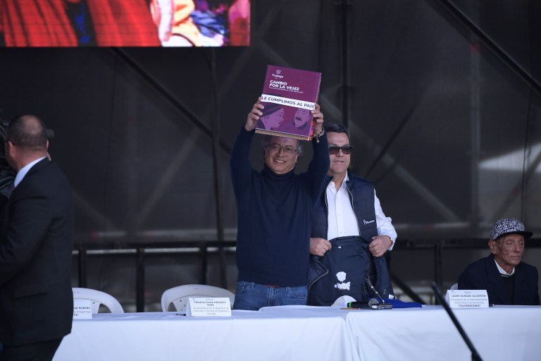Gobierno pide a la Superfinanciera verificar información de traslados de AFP a Colpensiones