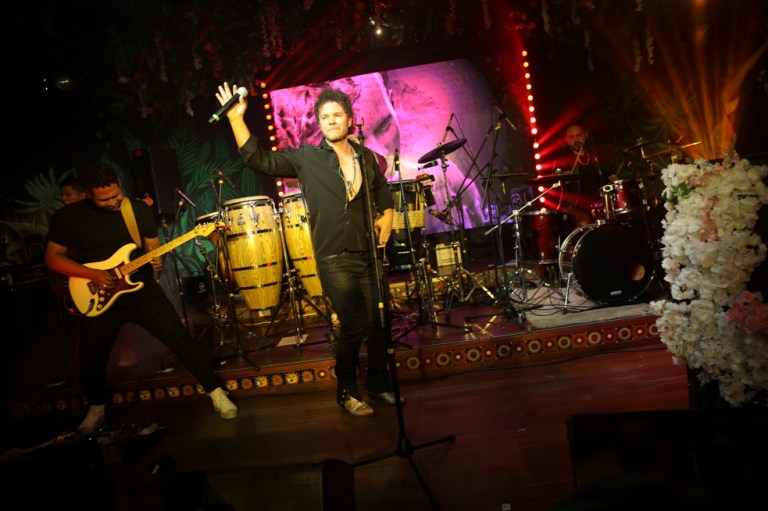 Sociales Lanzamiento Tour 20 años Cabas El amor es perfecto