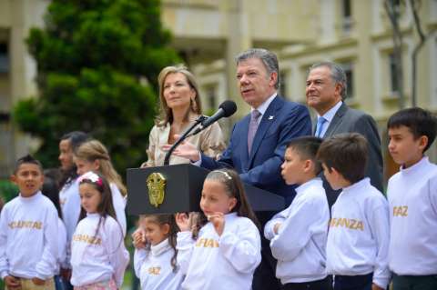 Estamos listos para recibir al papa Francisco: Santos